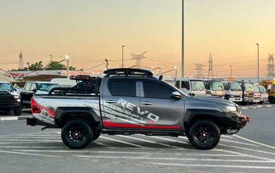 Toyota Hilux ADVENTURE 2021 toyota hilux - off road package - full option - BullBar 2.7L V4 - AWD 4x4 --3