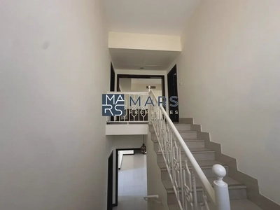 Largest layout standalone villa with majilis.-7