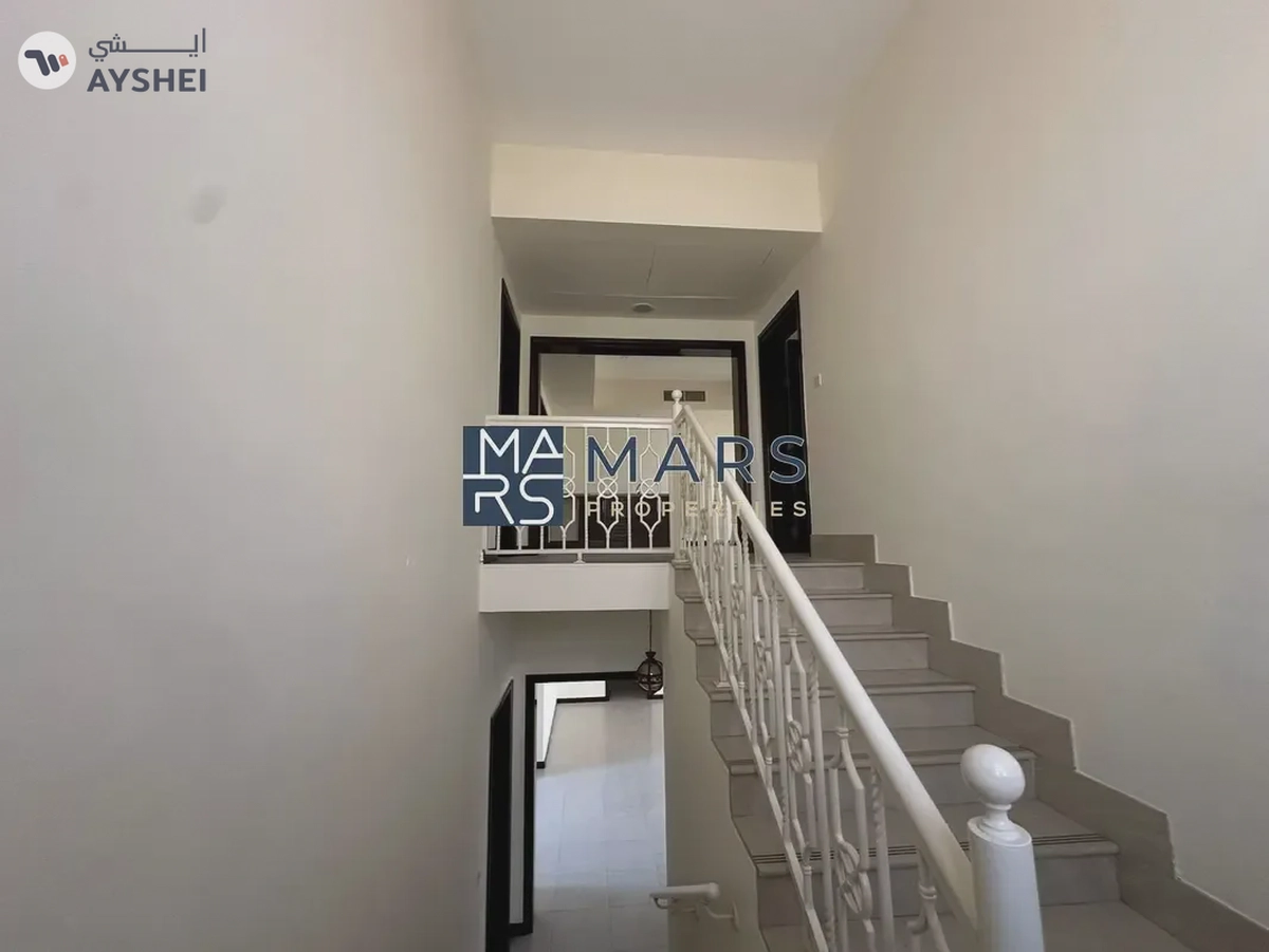 Largest layout standalone villa with majilis.-7-7
