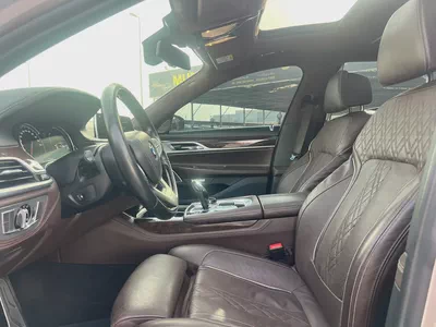 Pristine BMW 750Li Exclusive 2018 | GCC Specs | Full Service History-10