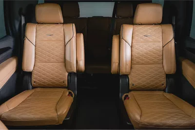2023 CADILLAC ESCALADE 600 Sport Platinum / Full Cadillac Service History-12