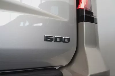 2023 CADILLAC ESCALADE 600 Sport Platinum / Full Cadillac Service History-16