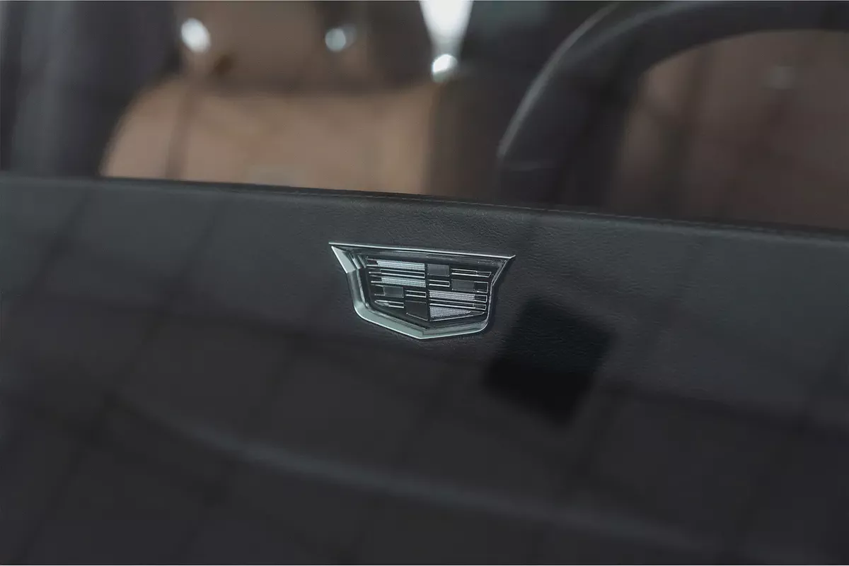 2023 CADILLAC ESCALADE 600 Sport Platinum / Full Cadillac Service History-15-15