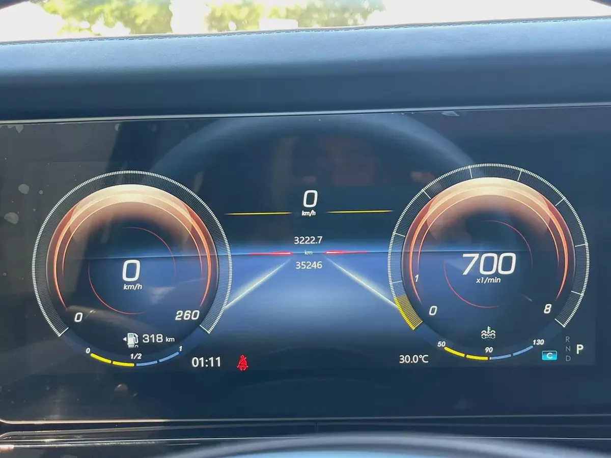 2024 Mercedes  Vip Seats-6-6