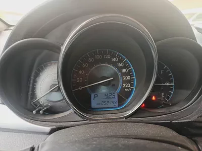 Toyota YARIS 2014 SE+ 1.5L Full Option Push Start-9