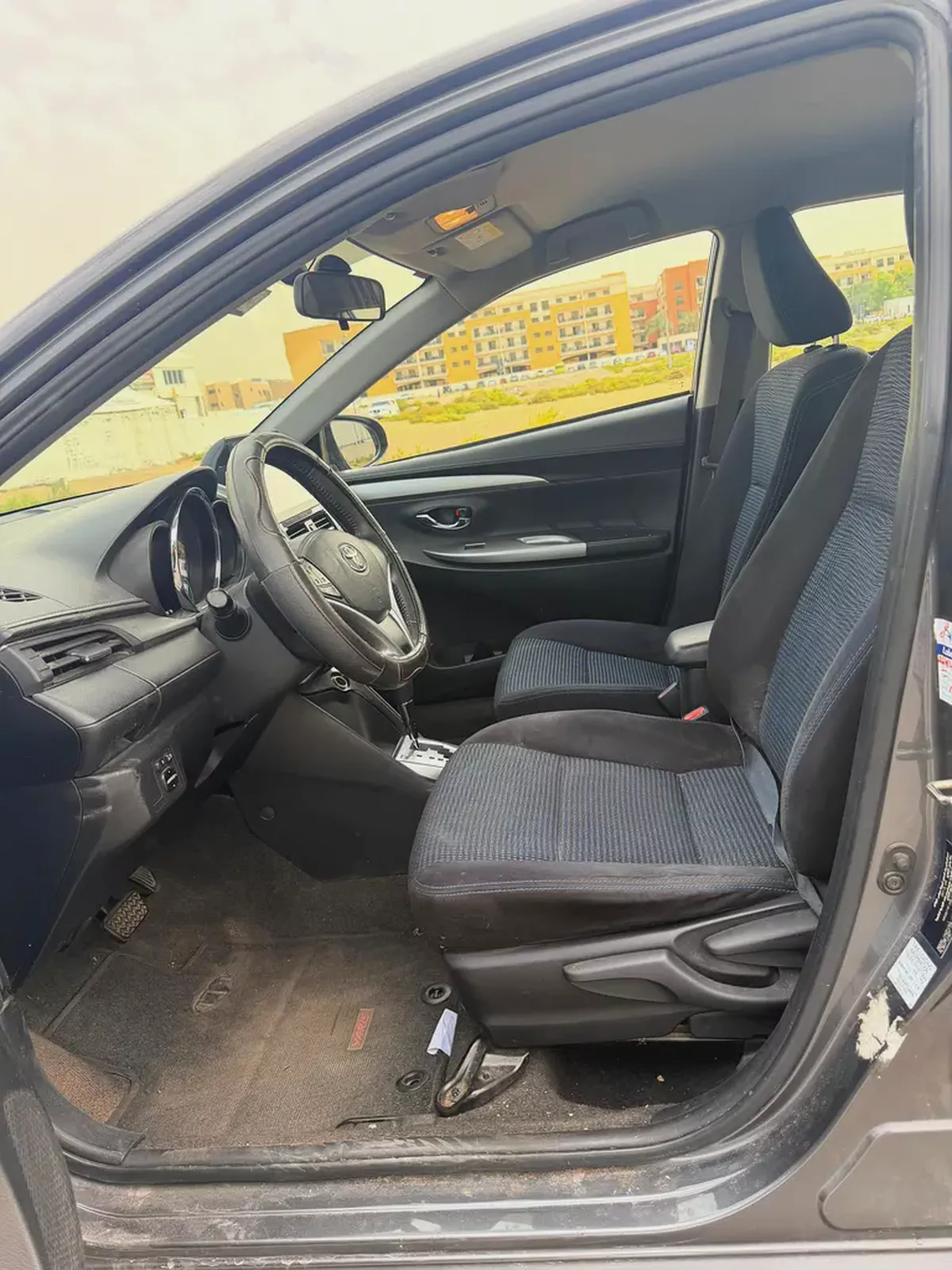 Toyota YARIS 2014 SE+ 1.5L Full Option Push Start-6-6
