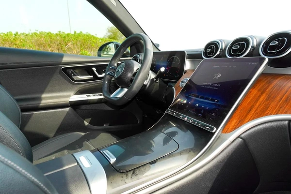 2,429 AED Monthly II Mercedes GLCC300 2024 II 0% Down Payment II Still Under Warranty to 2027
