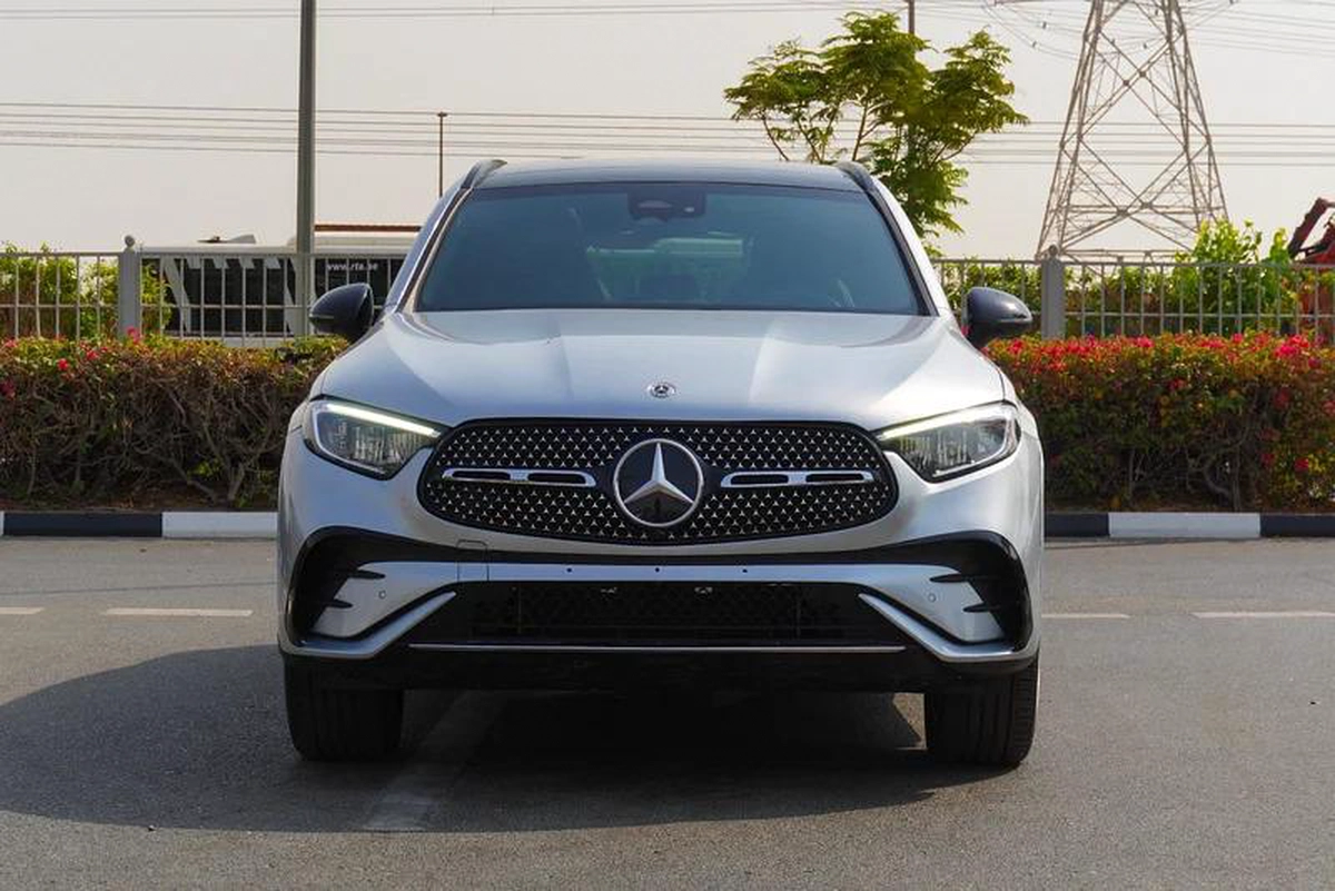 2,429 AED Monthly II Mercedes GLCC300 2024 II 0% Down Payment II Still Under Warranty to 2027-4-4