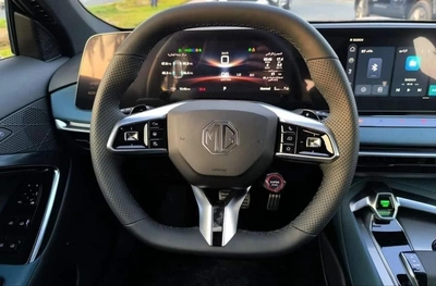 MG 7 1.5 TURBO-11