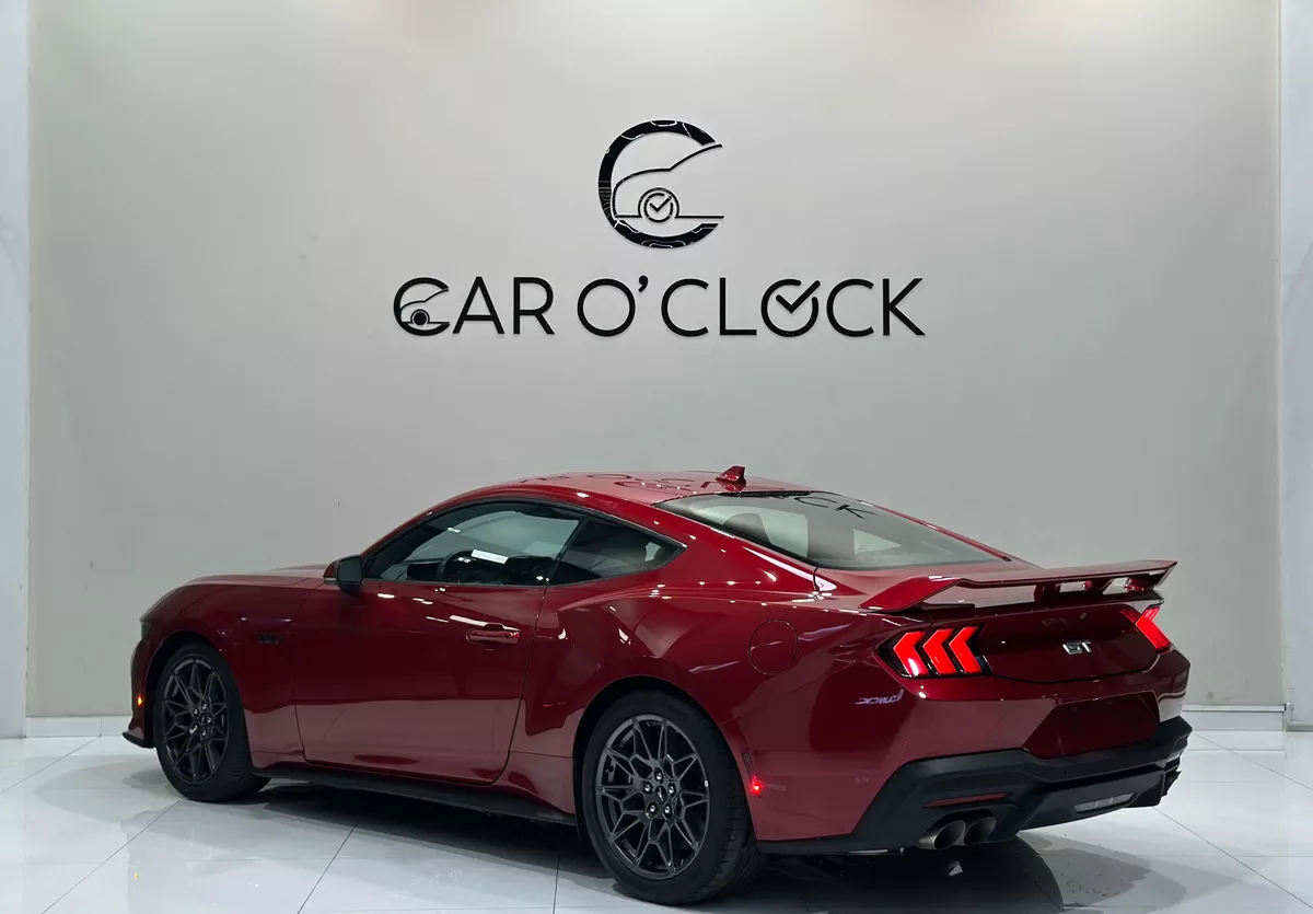 FORD MUSTANG GT FASTBACK PREMIUM-5-5