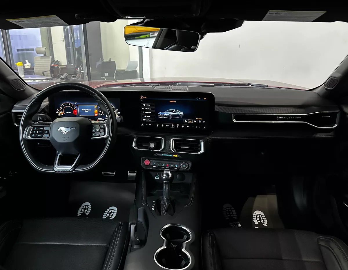 FORD MUSTANG GT FASTBACK PREMIUM-7-7