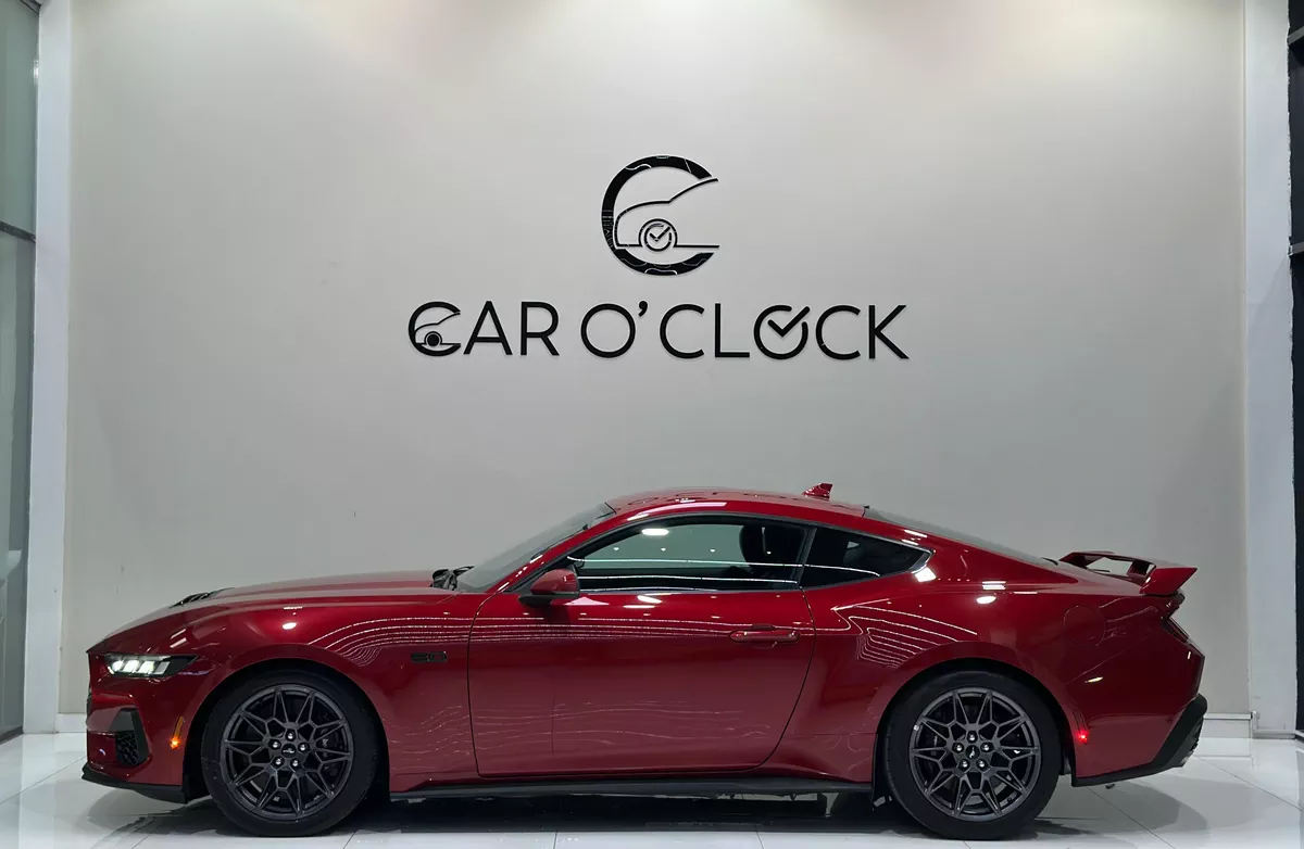 FORD MUSTANG GT FASTBACK PREMIUM-10-10