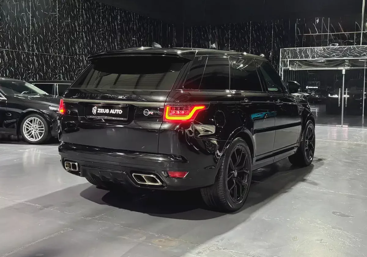 2018 Range Rover Sport SVR | GCC | Well Maintained-3-3