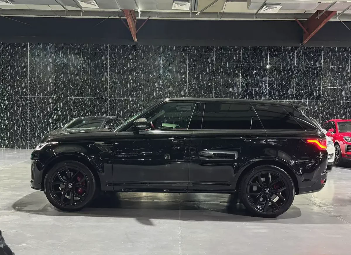 2018 Range Rover Sport SVR | GCC | Well Maintained-5-5