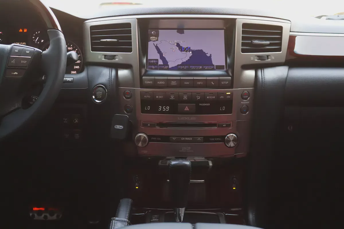 Lexus LX 570 Sport 2015 | GCC Specs | Pristine Condition-16-16