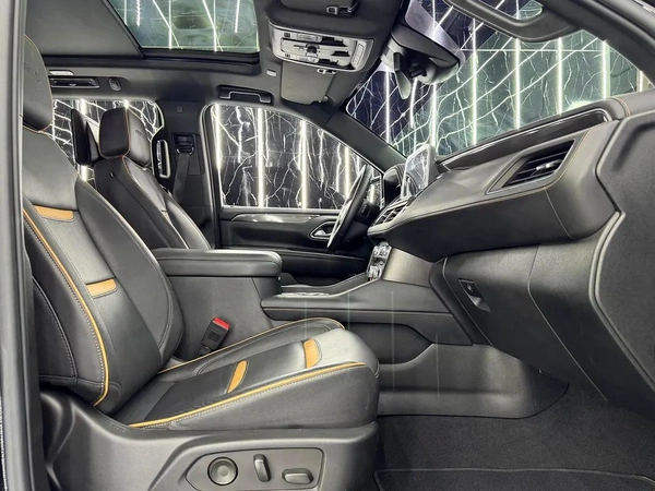 GMC Yukon 2024 GCC specs for 215,000.00 AED