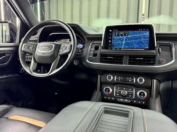 GMC Yukon 2024 GCC specs for 215,000.00 AED