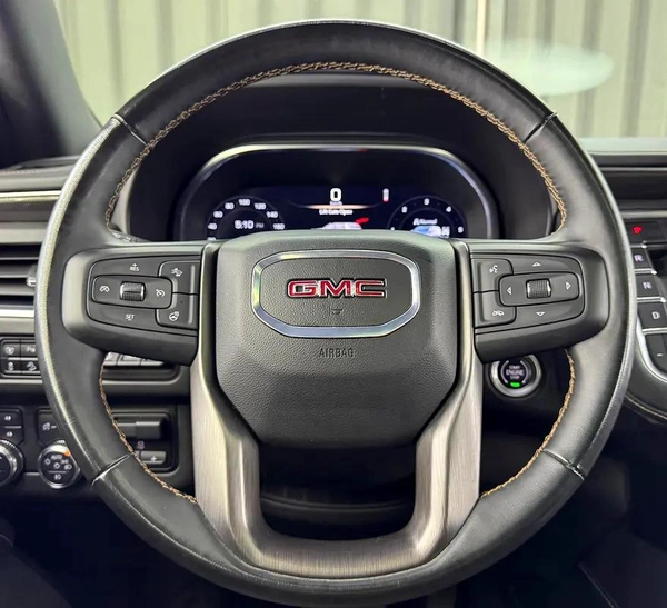 GMC Yukon 2024 GCC specs for 215,000.00 AED