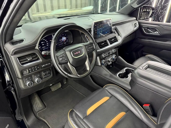 GMC Yukon 2024 GCC specs for 215,000.00 AED