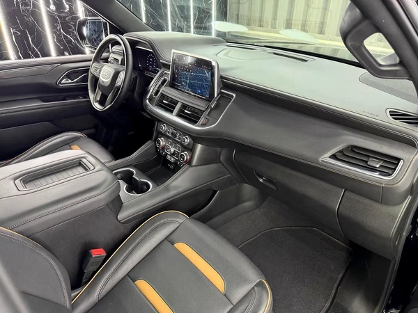 GMC Yukon 2024 GCC specs for 215,000.00 AED
