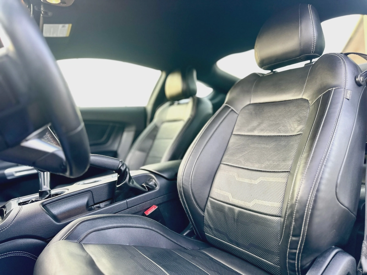 2022 Ford Mustang Ecoboost Premium - # 27490-8-8