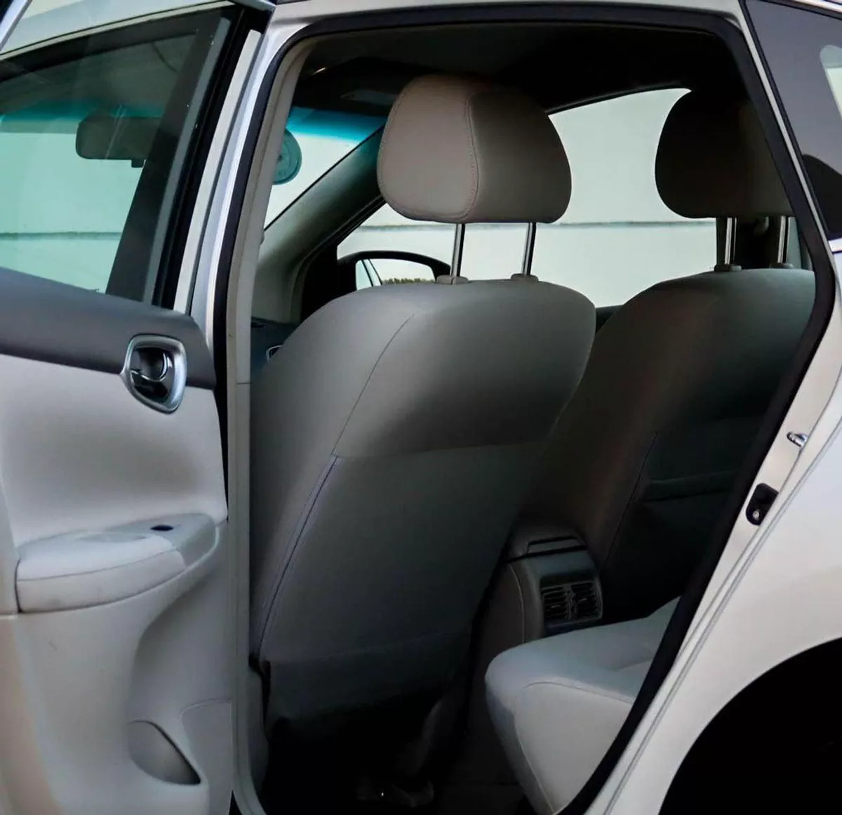 Nissan Sentra S Nissan Sentra | 1.6 L | 2020 | GCC | Accident-Free | In Excellent Condition | 467 P.M-9-0