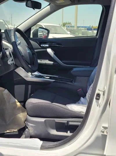 Mitsubishi Eclipse ECLIPSE CROSS-11