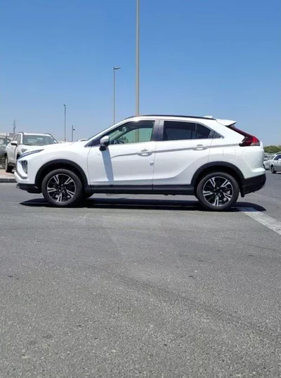 Mitsubishi Eclipse ECLIPSE CROSS-6
