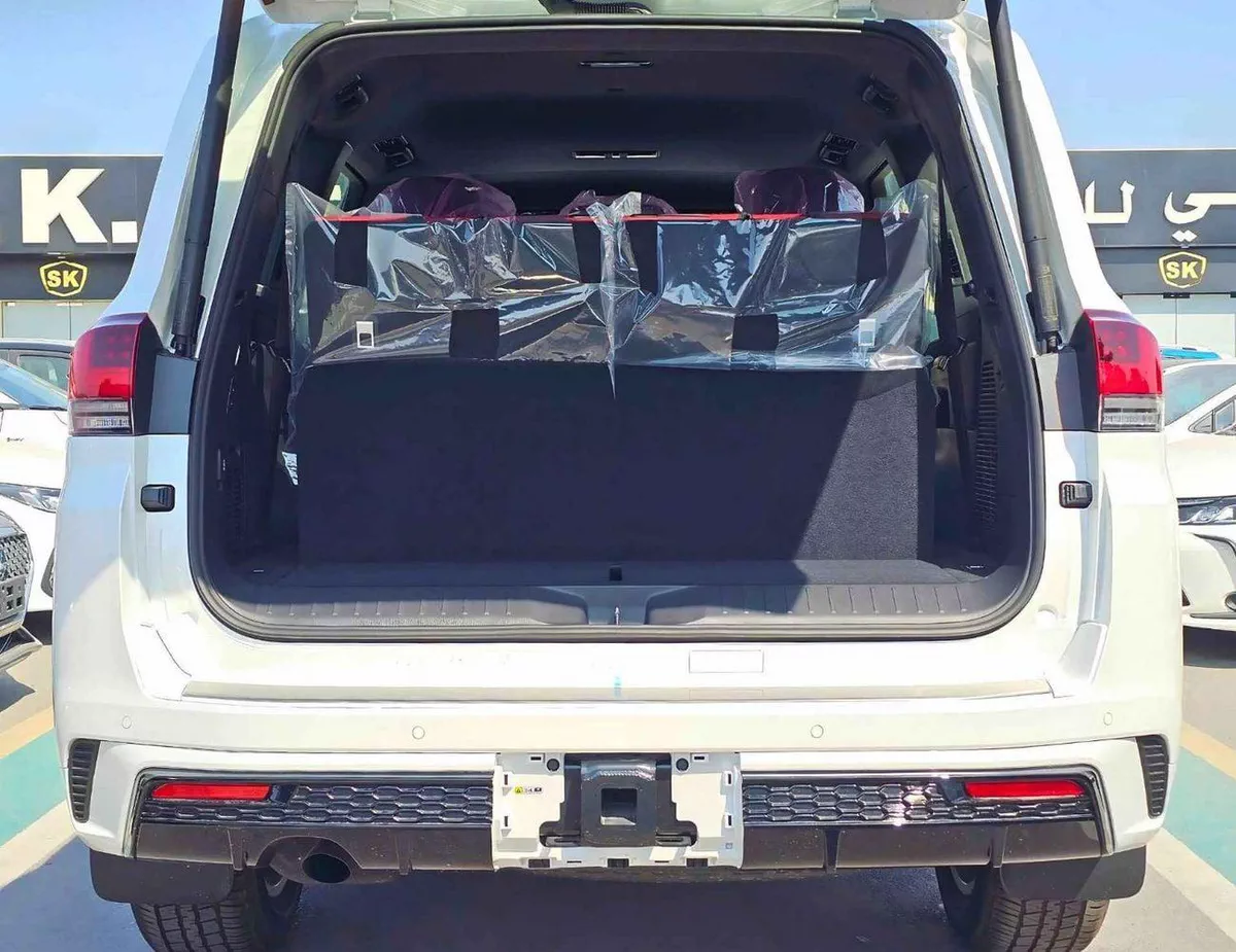 Toyota Land Cruiser VXR LC300 TWIN TURBO / 3.3L DIESEL V6 / LEATHER, SUNROOF / FULL OPTION (CODE#LCDVXRHA)-4-0