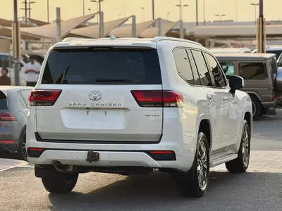 تويوتا لاند كروزر gxr بدون تربوToyota Land Cruiser GXR 2023 | GCC Specs | Pristine Condition-9