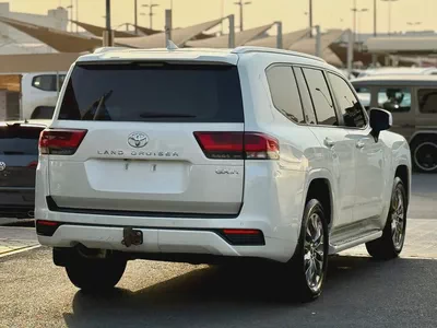 تويوتا لاند كروزر gxr بدون تربوToyota Land Cruiser GXR 2023 | GCC Specs | Pristine Condition-8