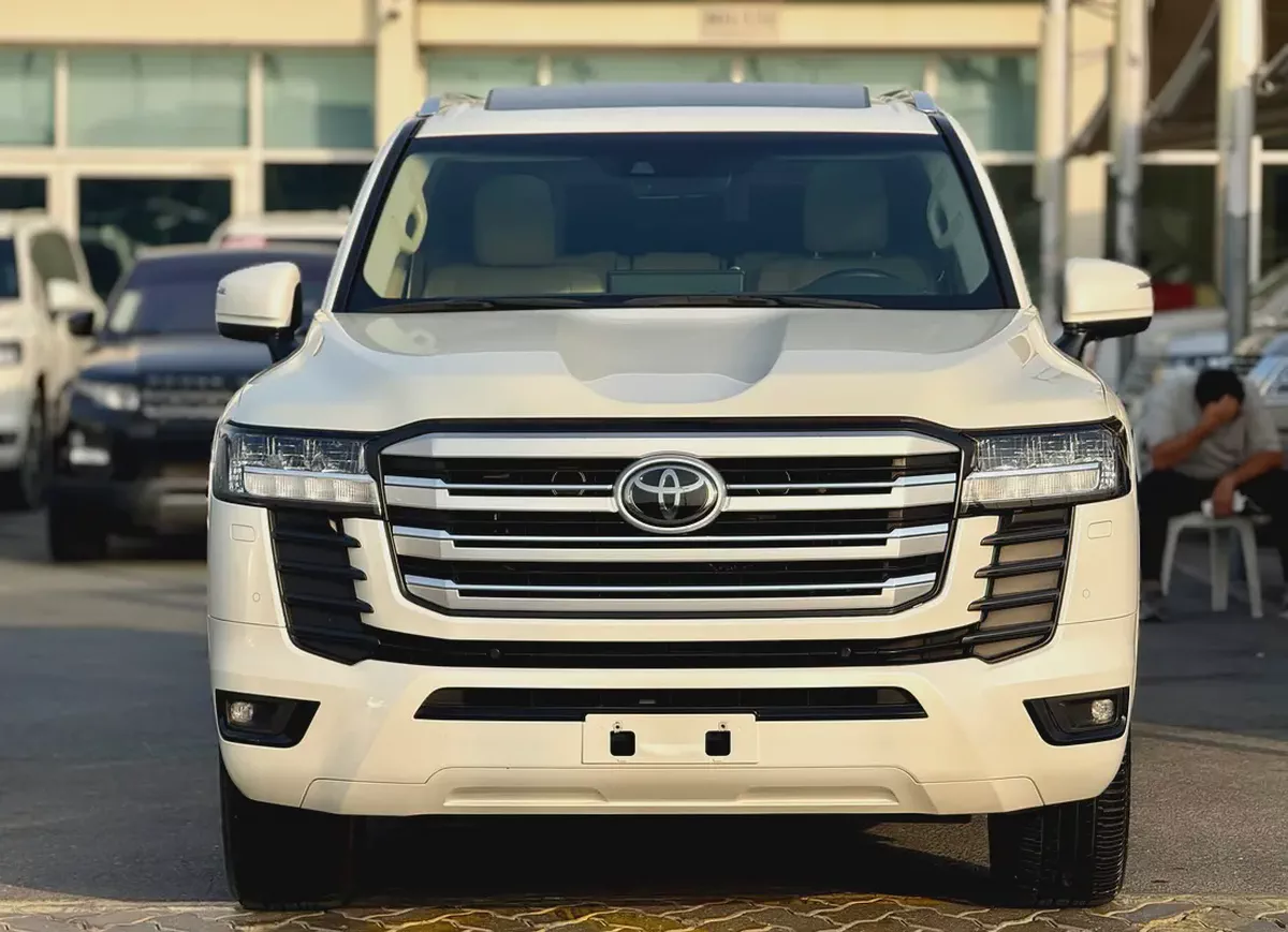 تويوتا لاند كروزر gxr بدون تربوToyota Land Cruiser GXR 2023 | GCC Specs | Pristine Condition-5-5