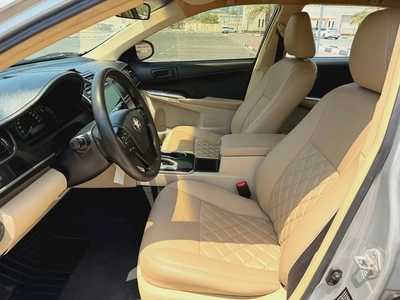 Toyota Camry GL v4 2.5 2017 Model GCC Specs In Very Good Condition-8