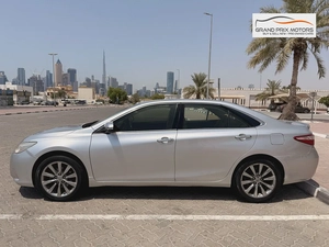 Toyota Camry GL v4 2.5 2017 Model GCC Specs In Very Good Condition
