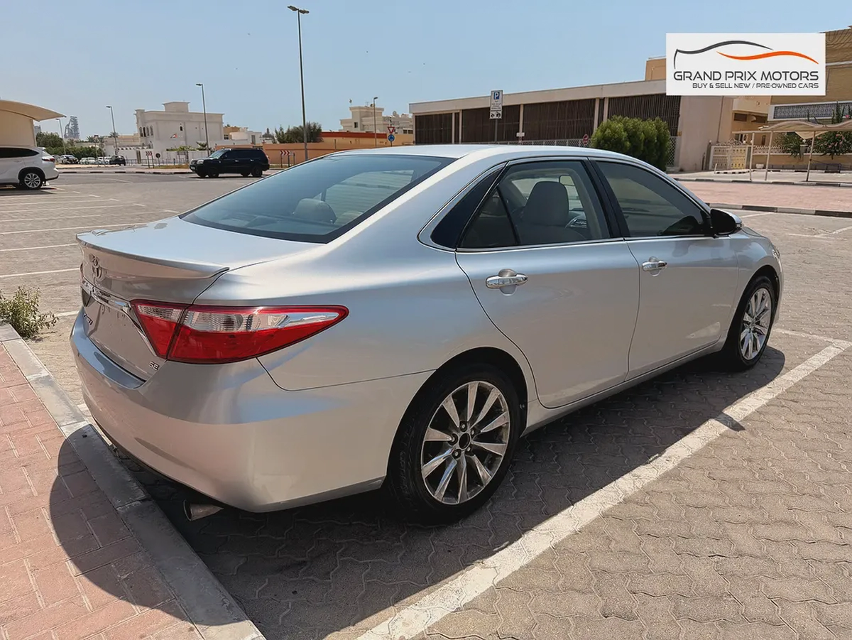 Toyota Camry GL v4 2.5 2017 Model GCC Specs In Very Good Condition