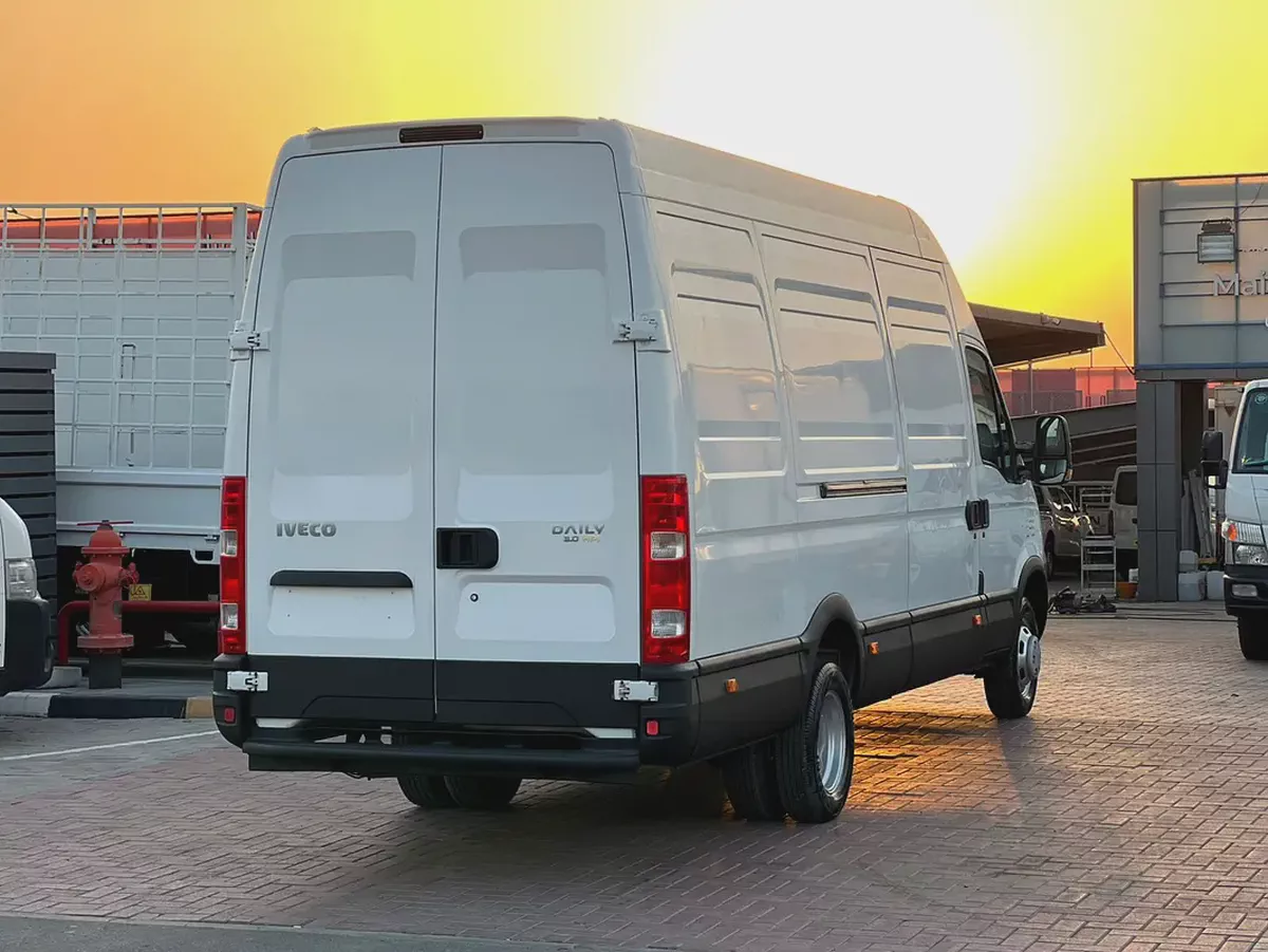 Iveco Daily Cargo Van 2012 - GCC Specs - Reliable Workhorse-5-5