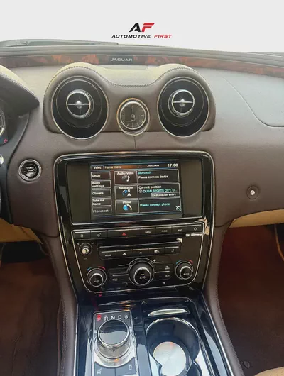 2014 Jaguar XJ Luxury (LWB) | GCC Specs-7