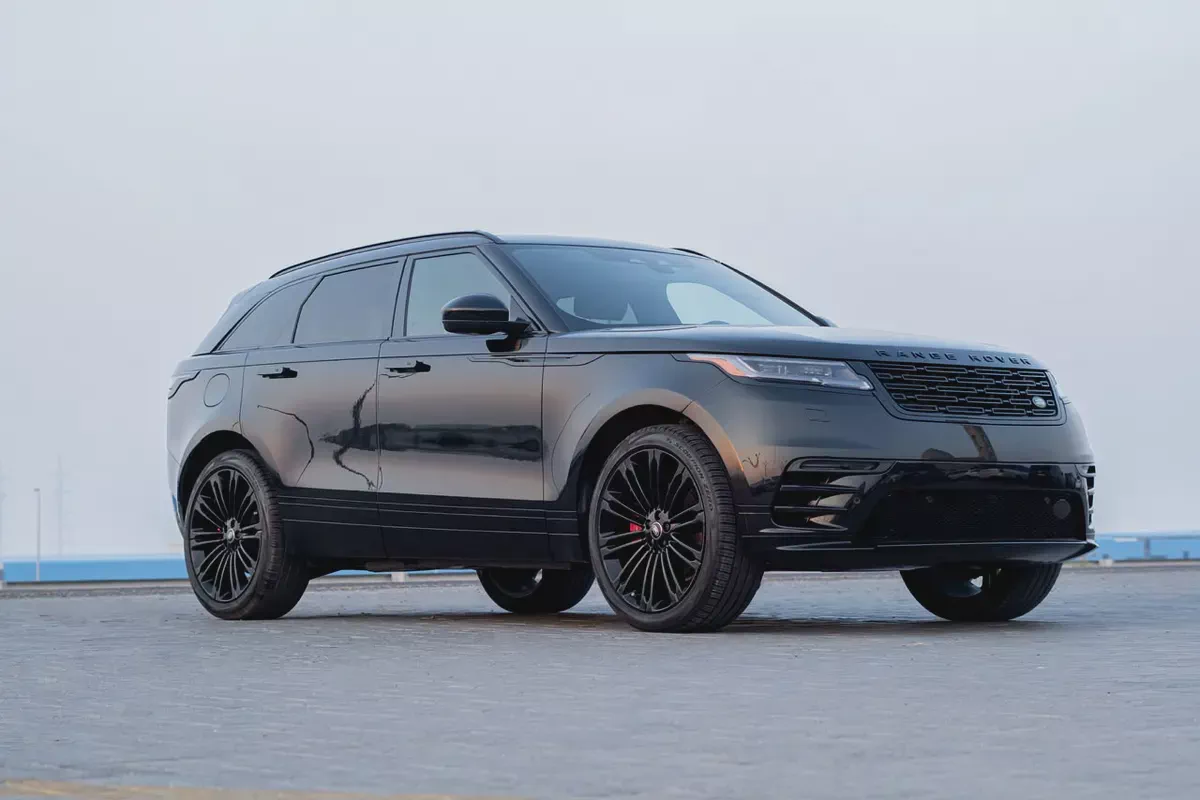 2025 Land Rover Range Rover Velar Dynamic SE – American Specs, Immaculate-1-1