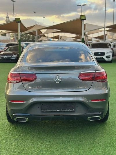 (2021) MERCEDES GLC300 //AMG// GCC FULL OPTION -EXCELLENT CONDITION--5