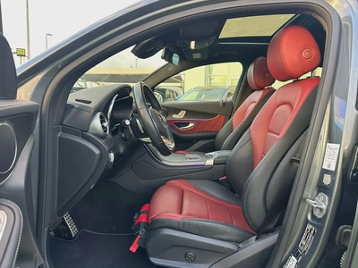 (2021) MERCEDES GLC300 //AMG// GCC FULL OPTION -EXCELLENT CONDITION--7