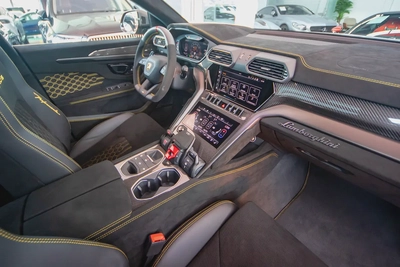 Lamborghini Urus Performante | 2024 | Full Carbon Fiber | Under Warranty-16