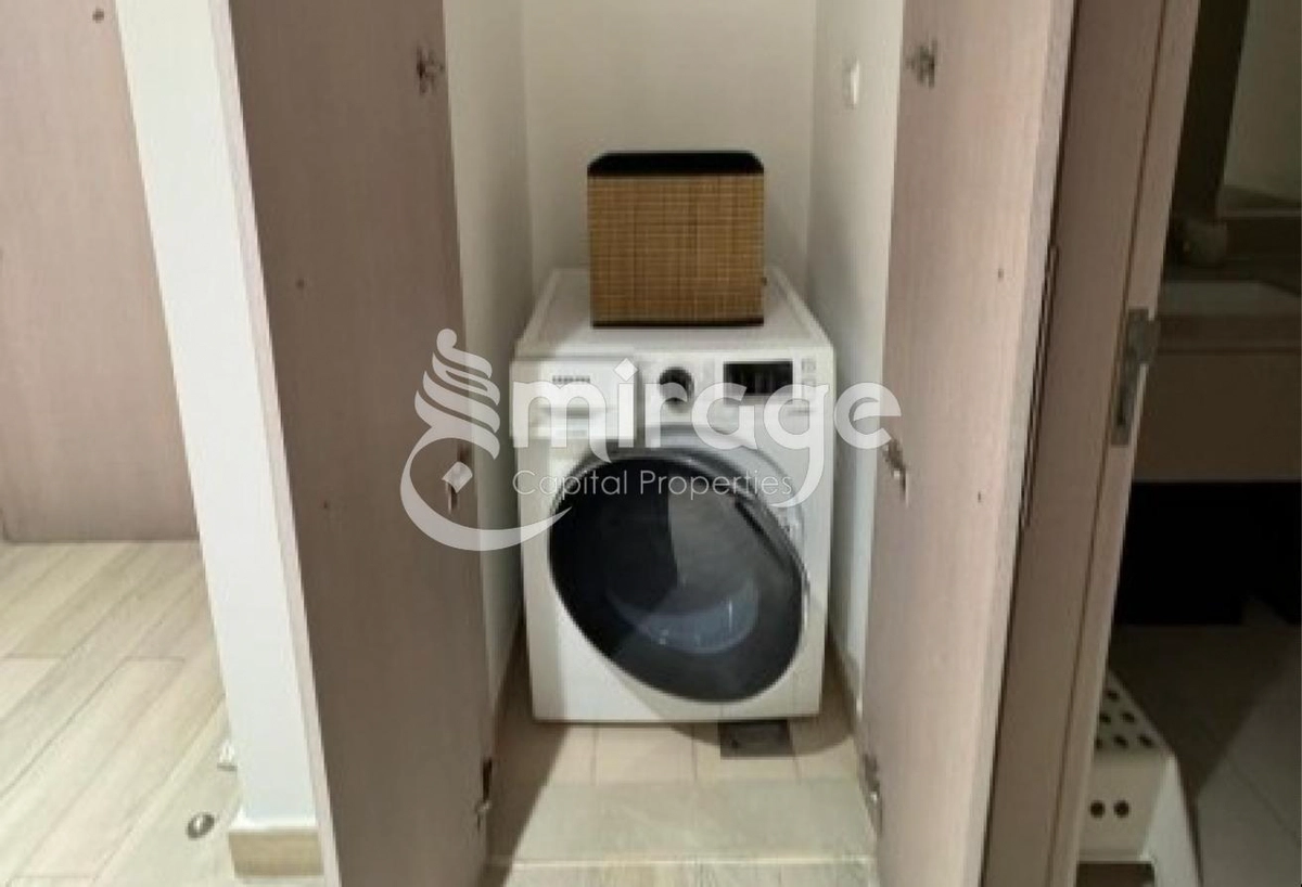 Fully Furnished | Modern 1BR | Prime Location