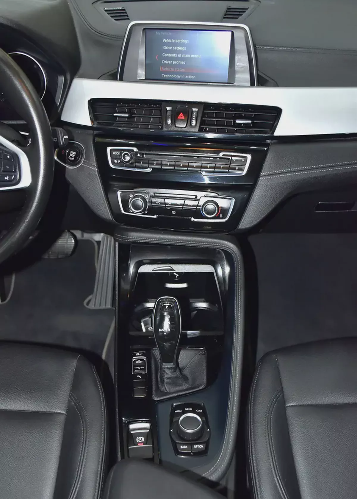 AED 833 EMi at 0% DP | BMW X2 sDrive20i ( 2020 Model ) in White Color GCC Specs-14-14