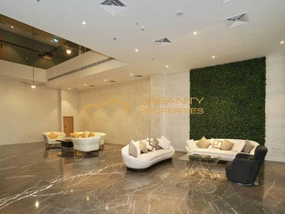 Spacious 3-Bedroom Apartment in Central 1, Business Bay-0