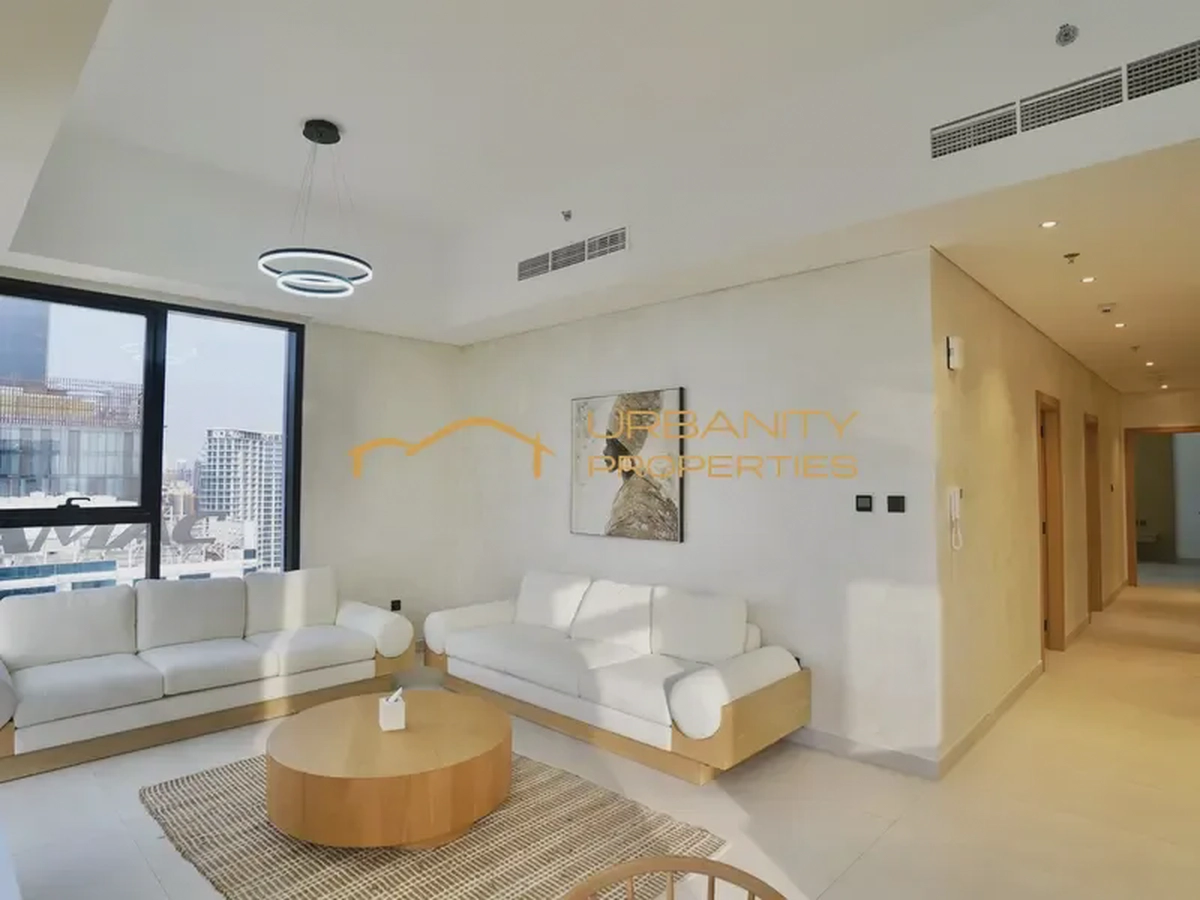 Spacious 3-Bedroom Apartment in Central 1, Business Bay-3-3