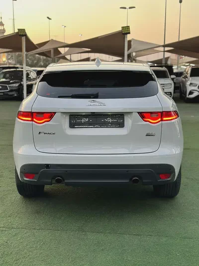 (2019) JAGUAR F PACE //R-SPORT// GCC FULL OPTION -EXCELLENT CONDITION--5