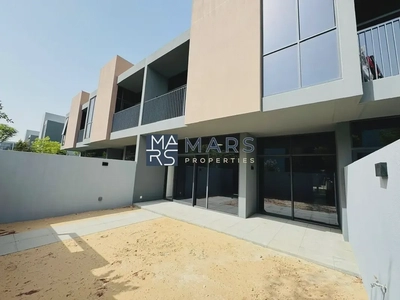 🏡 Luxurious 4-Bedroom Townhouse for Rent in Masaar, Sharjah | AED 155,000 Yearly 🌟-19