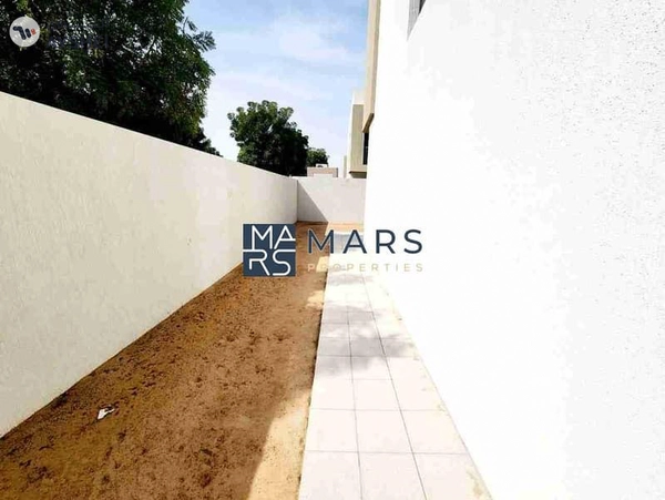 Luxury 3bhk villa available for rent:110k