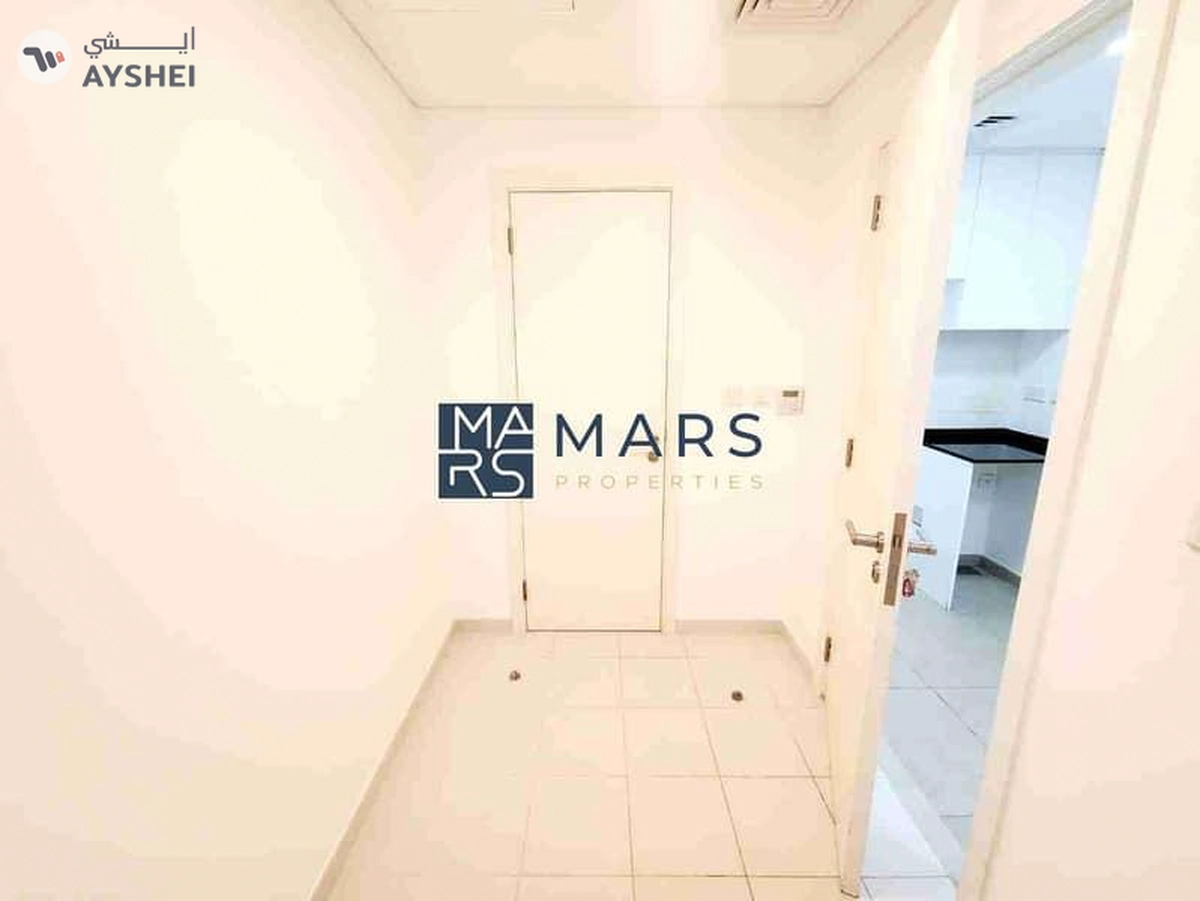 Luxury 3bhk villa available for rent:110k-21-21