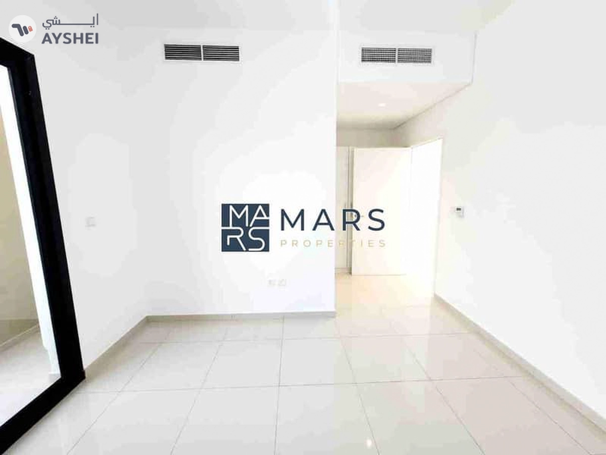Luxury 3bhk villa available for rent:110k-8-8